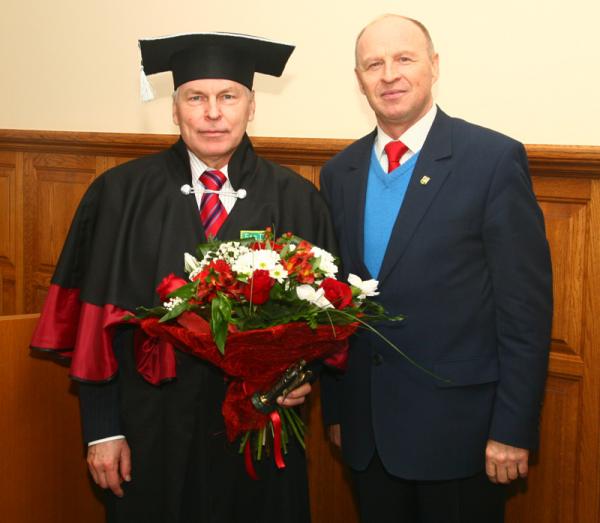 С Ректором Белгородского государственного национального исследовательского университета Дятченко Л. Я.