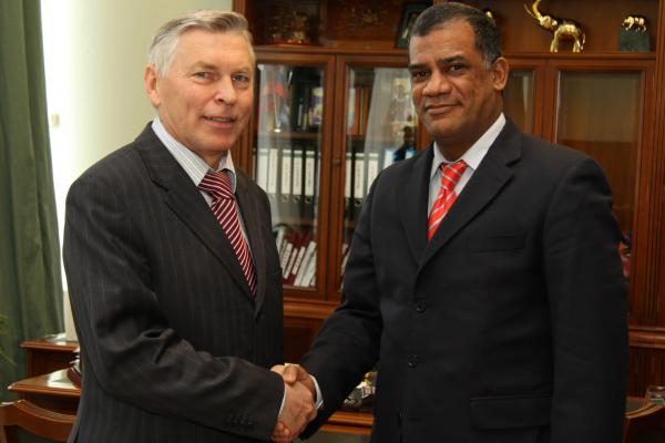 С Чрезвычайным и полномочным послом Доминиканской республики в РФ Хорхе Луисом Пересом Альварадо